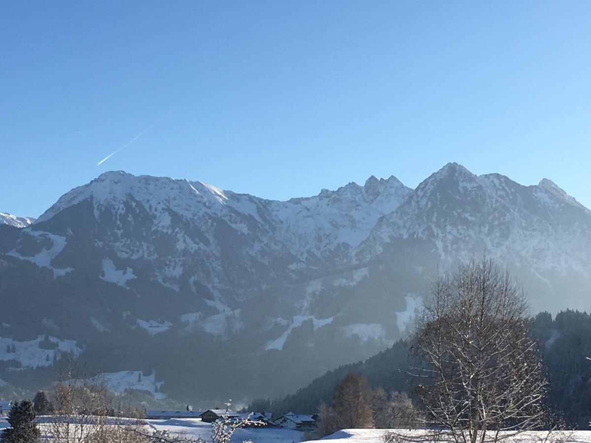 Auszeit Ferienwohnungen Obermaiselstein Exterior foto